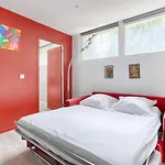 Charming Gambetta Saint Fargeau I Apartment